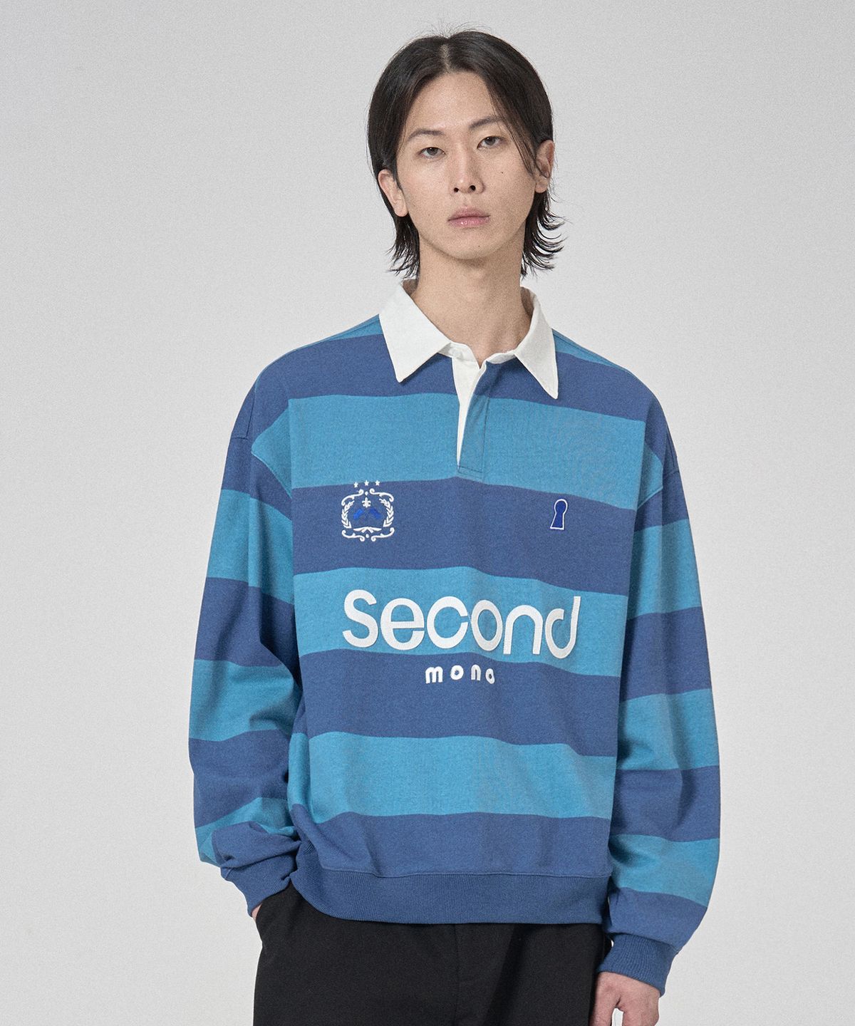 세컨모놀로그(SECONDMONO) 클럽 로고 스트라이프 폴로 스웻셔츠 [BLUE]_SETS020BLUE