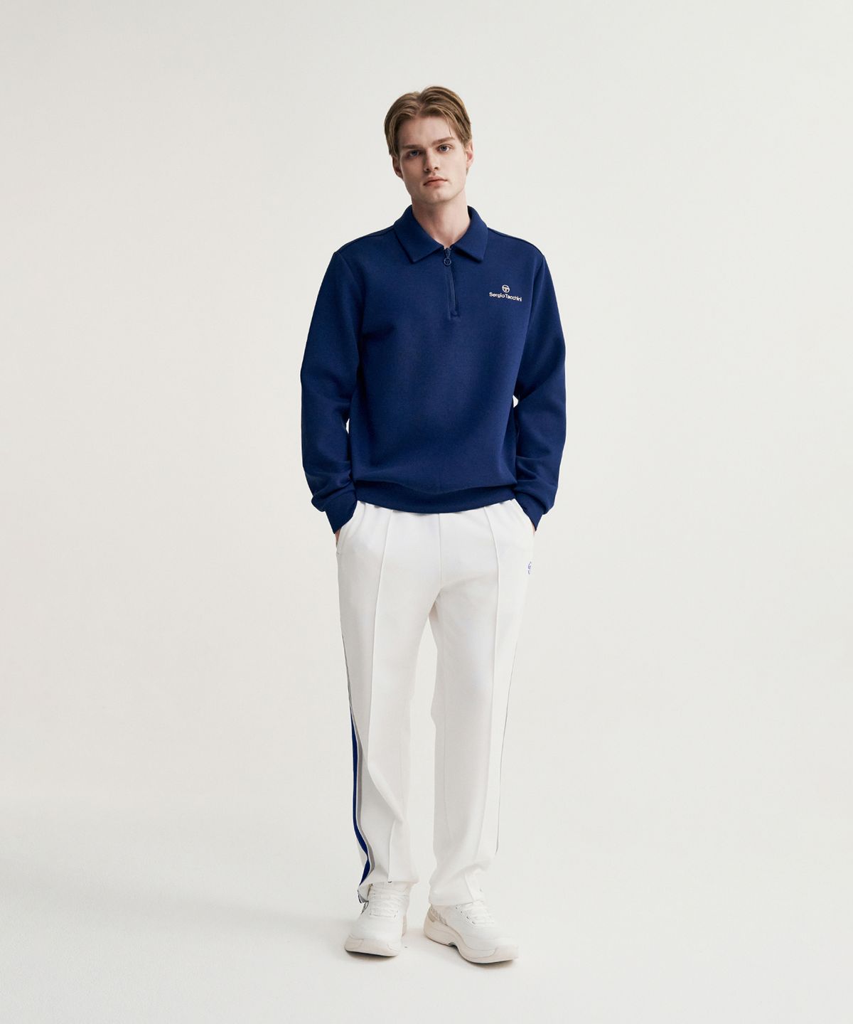 세르지오 타키니(SERGIO TACCHINI) U 데일리 캄포 쿠쉬라이트 하프집업 맨투맨 (Navy)