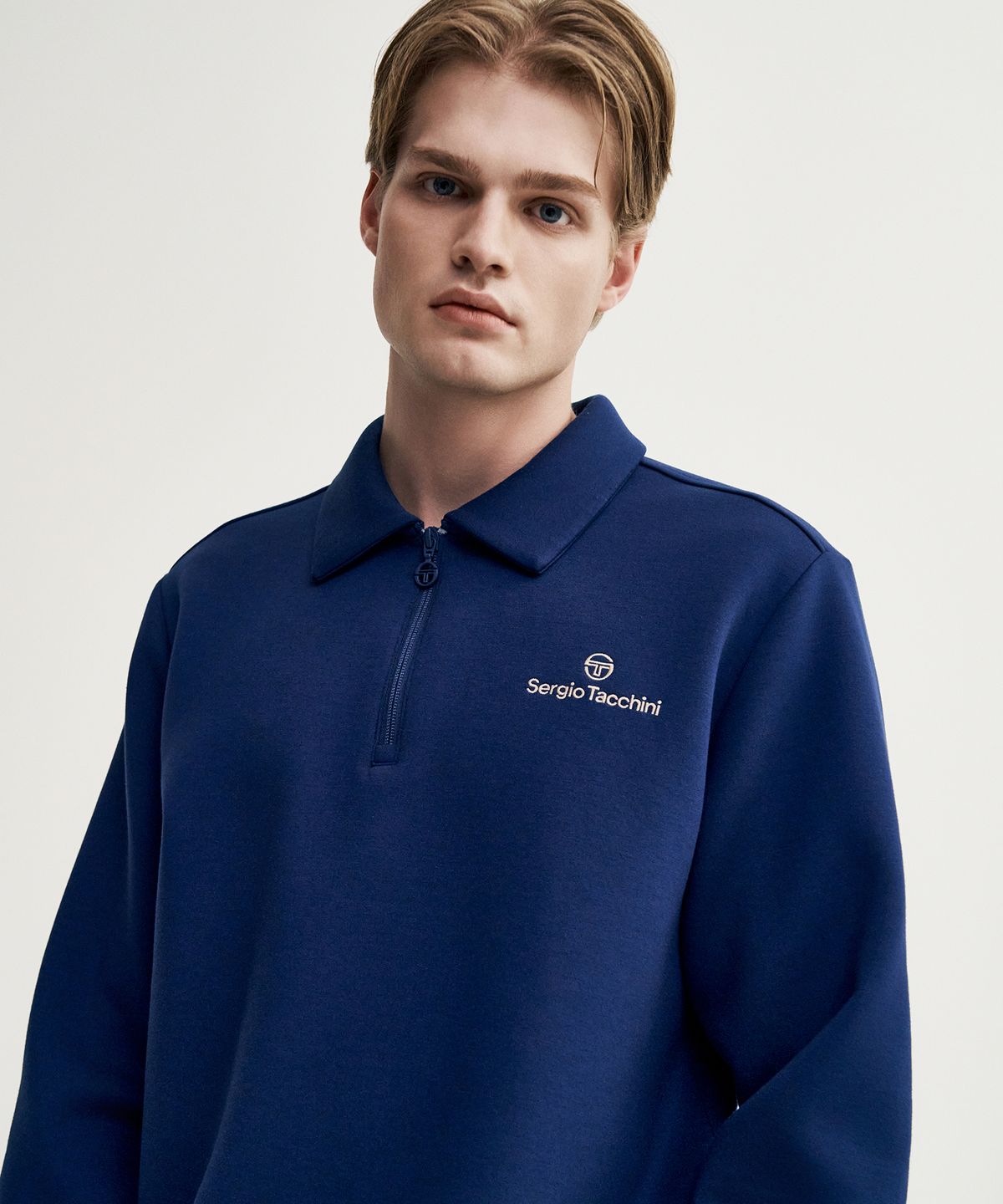 세르지오 타키니(SERGIO TACCHINI) U 데일리 캄포 쿠쉬라이트 하프집업 맨투맨 (Navy)