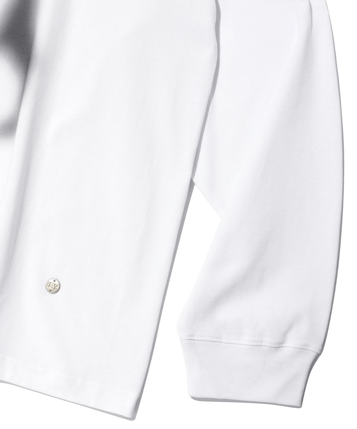 이에이(IEY) PEACE WHALE LONG SLEEVE White