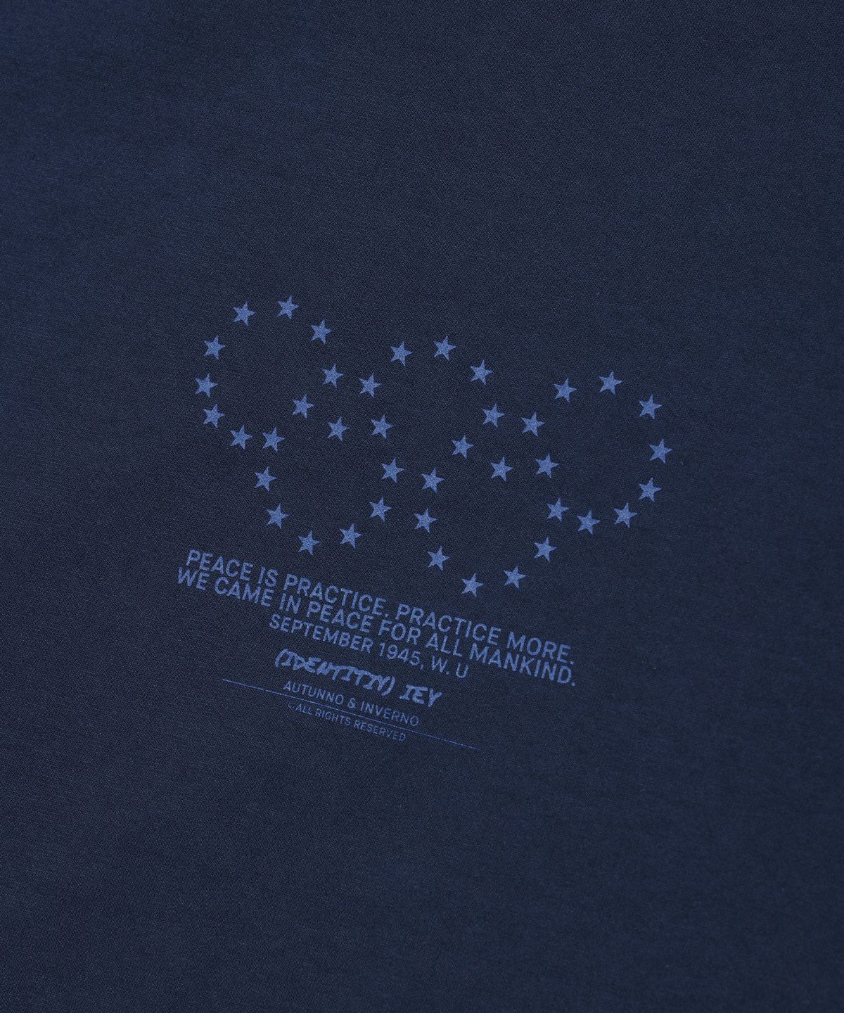 이에이(IEY) OLYMPICS STAR LONG SLEEVE T-SHIRT Navy