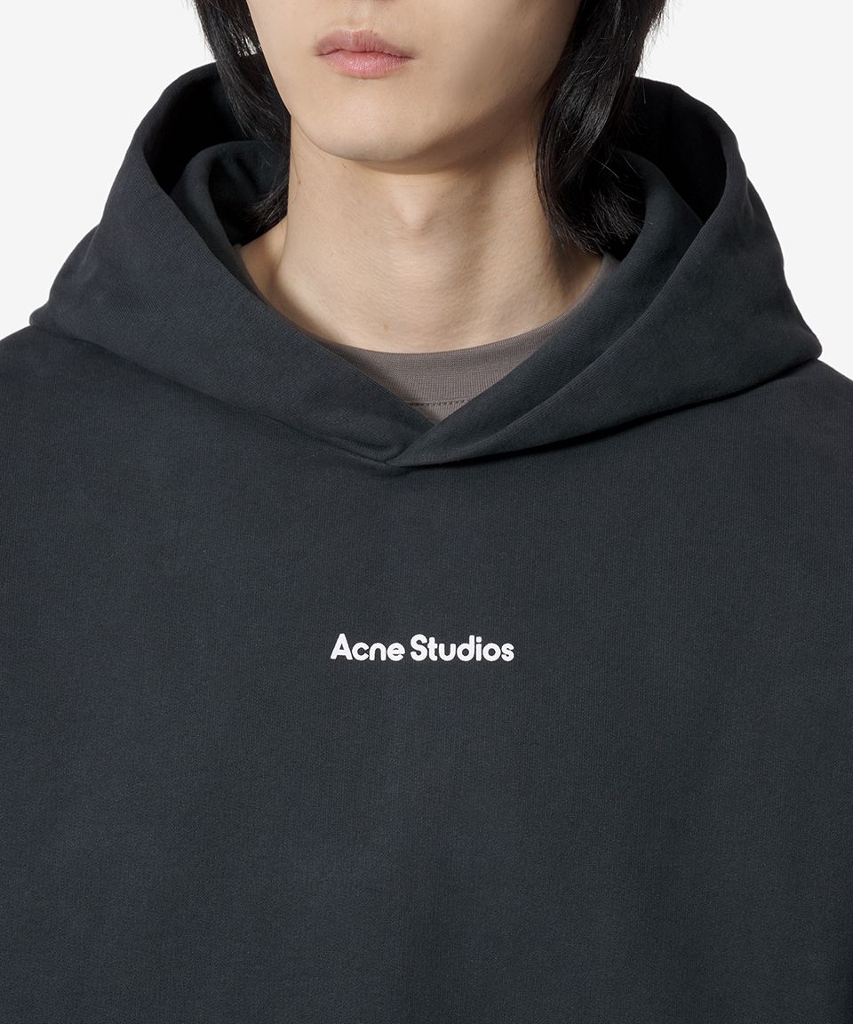 MUSINSA公式 | ACNE STUDIOS ロゴフードパーカー - ブラック / CI0170900