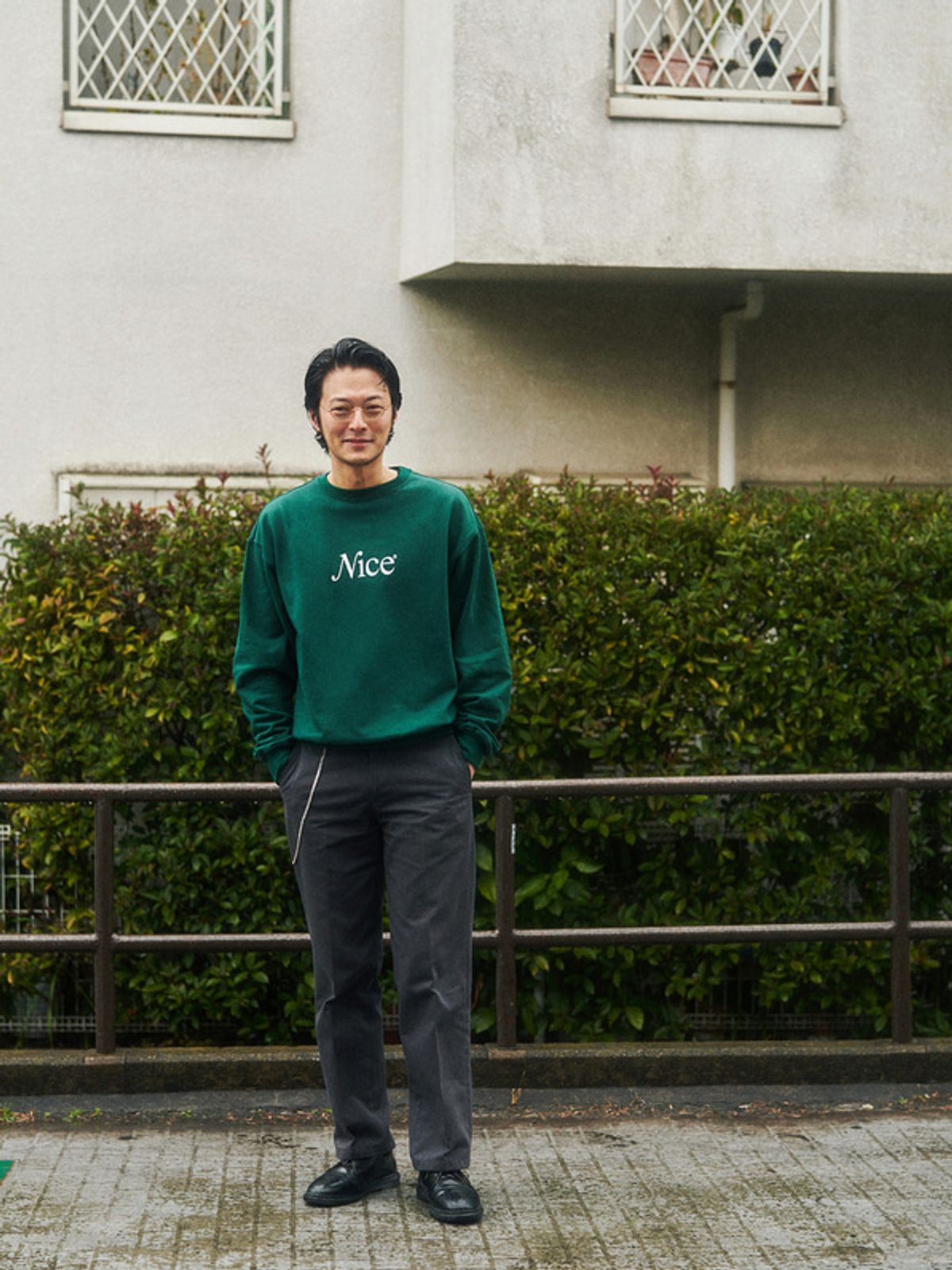 나이스웨더(NICEWEATHER) 시그니처 크루넥 (딥 그린)