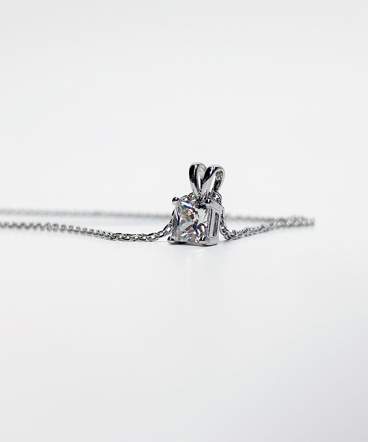 쿠도스(KUDOS) Princess Square Necklace