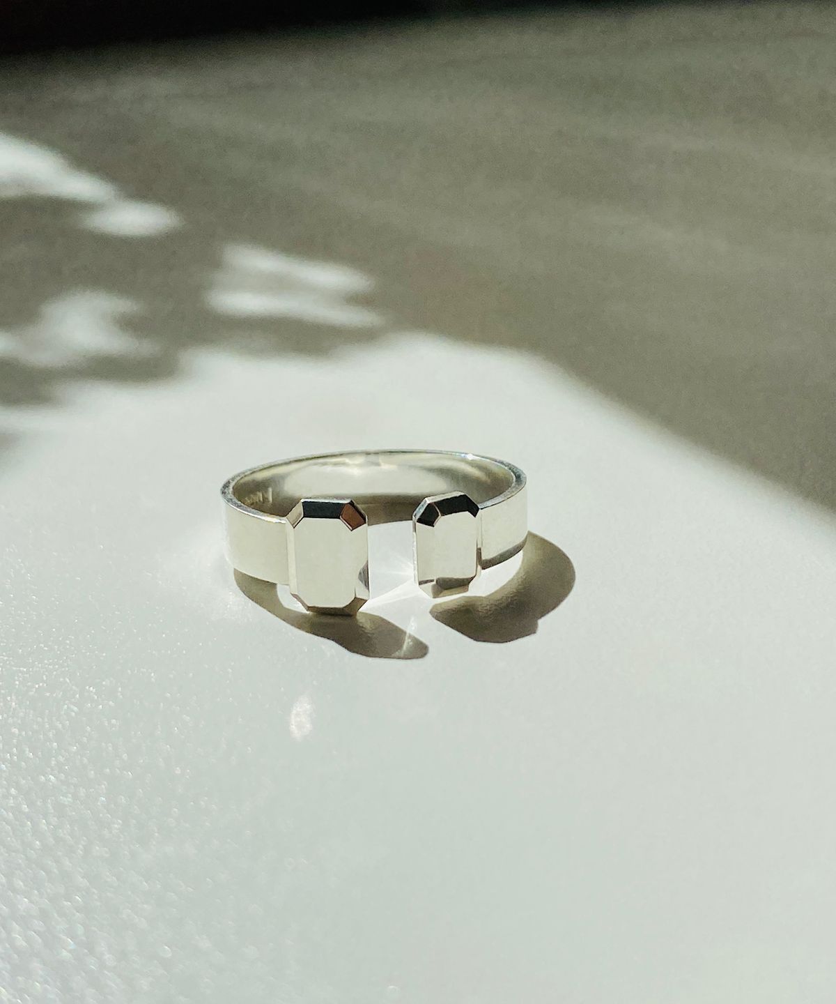 쿠도스(KUDOS) Mon Caillou Ring