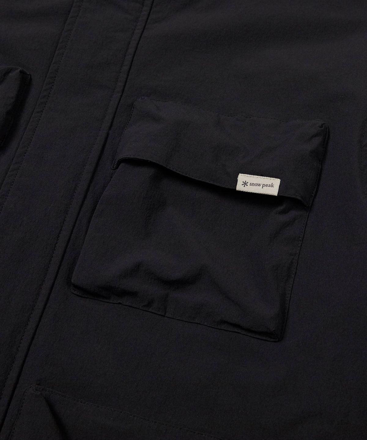 스노우피크 어패럴(SNOWPEAK APPAREL) 루트 유틸리티 바람막이 (S24FMRWB66) Black