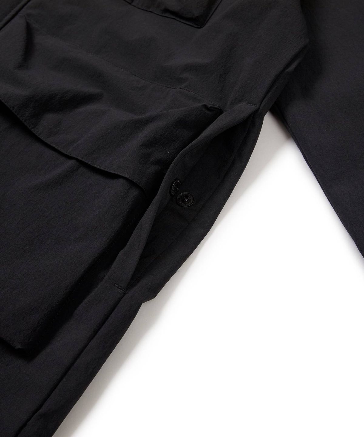 스노우피크 어패럴(SNOWPEAK APPAREL) 루트 유틸리티 바람막이 (S24FMRWB66) Black