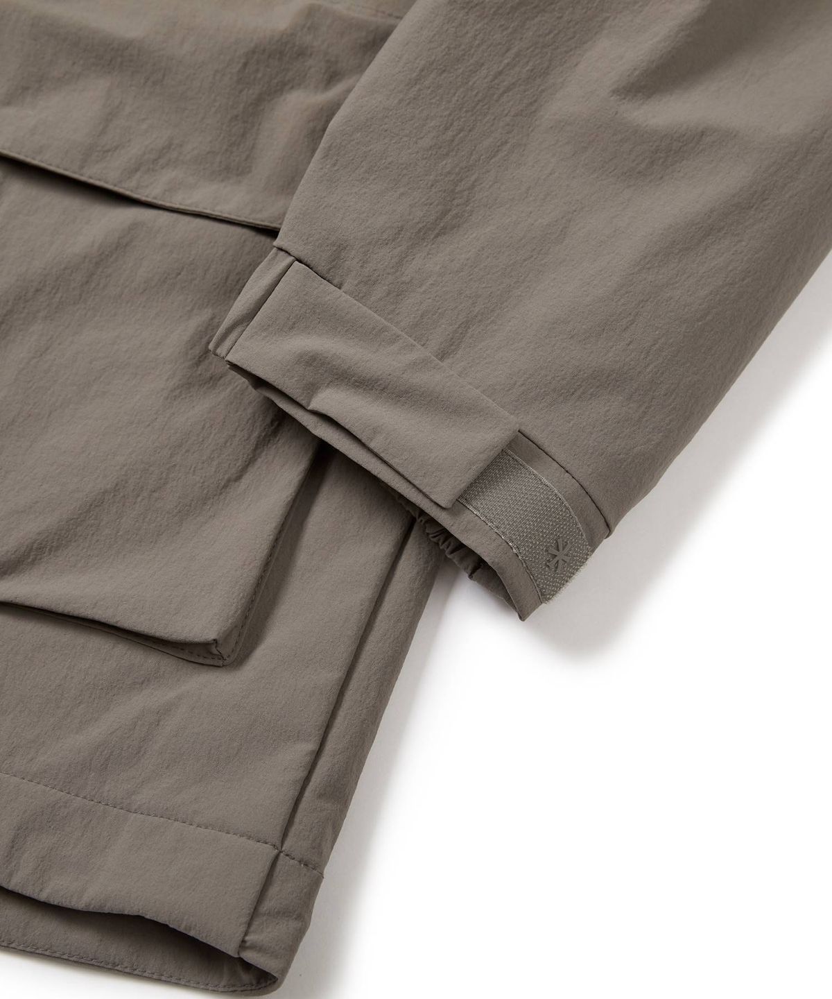 스노우피크 어패럴(SNOWPEAK APPAREL) 루트 유틸리티 바람막이 (S24FMRWB66) Dark Khaki