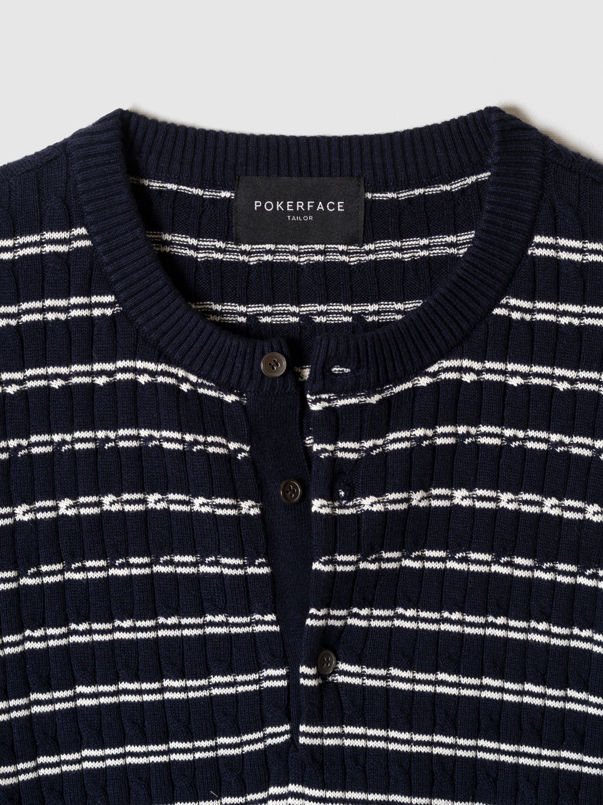 포커페이스(POKERFACE) CABLE STRIPE HENLEY NECK KNIT NAVY