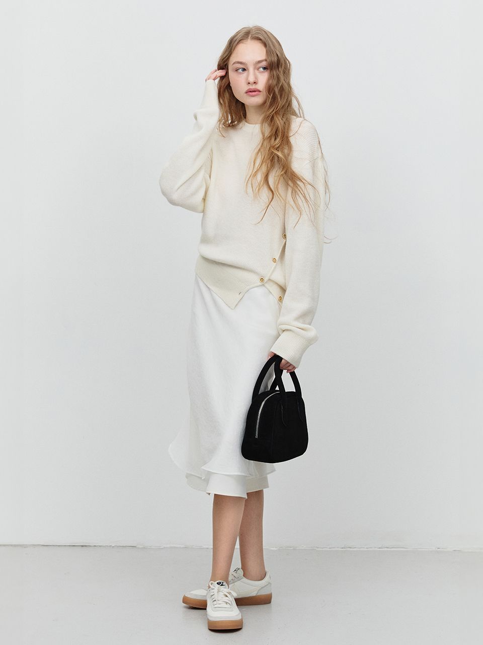 MUSINSA | DUNST FOR WOMEN SUEDE BOSTON TOTE BAG
