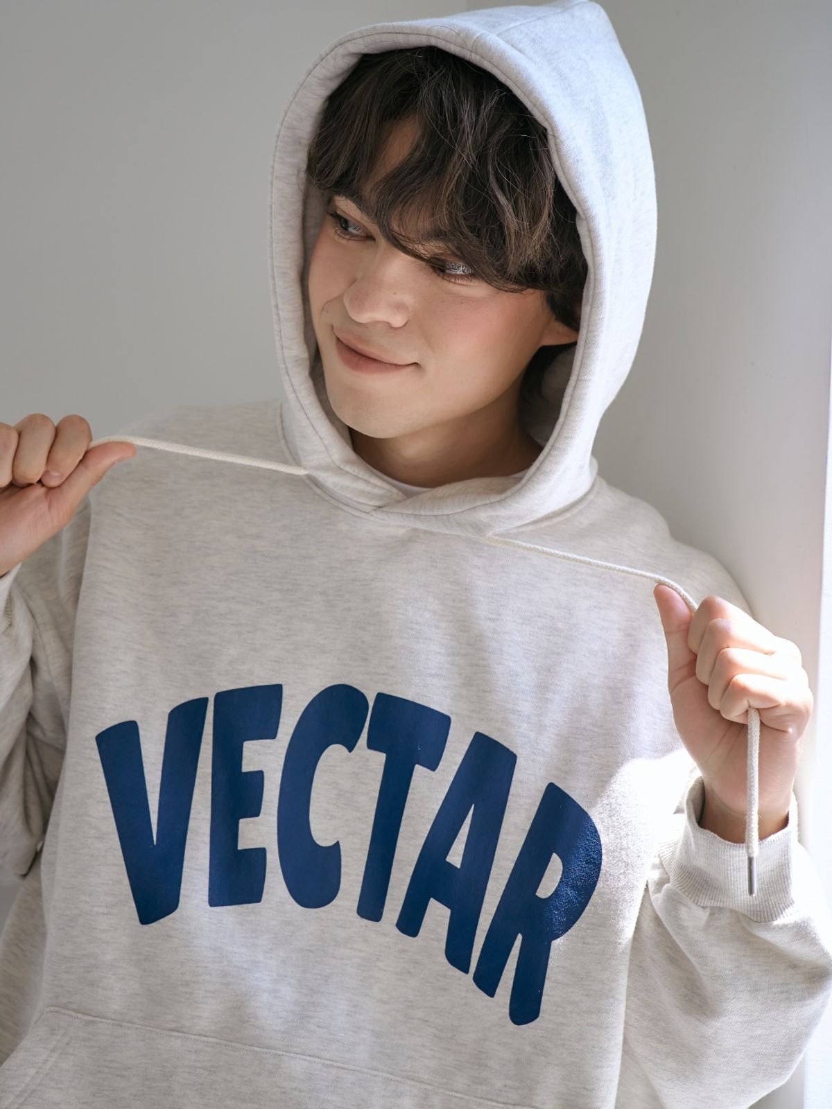 벡타르(VECTAR.) 아치 로고 후드 - 오트밀