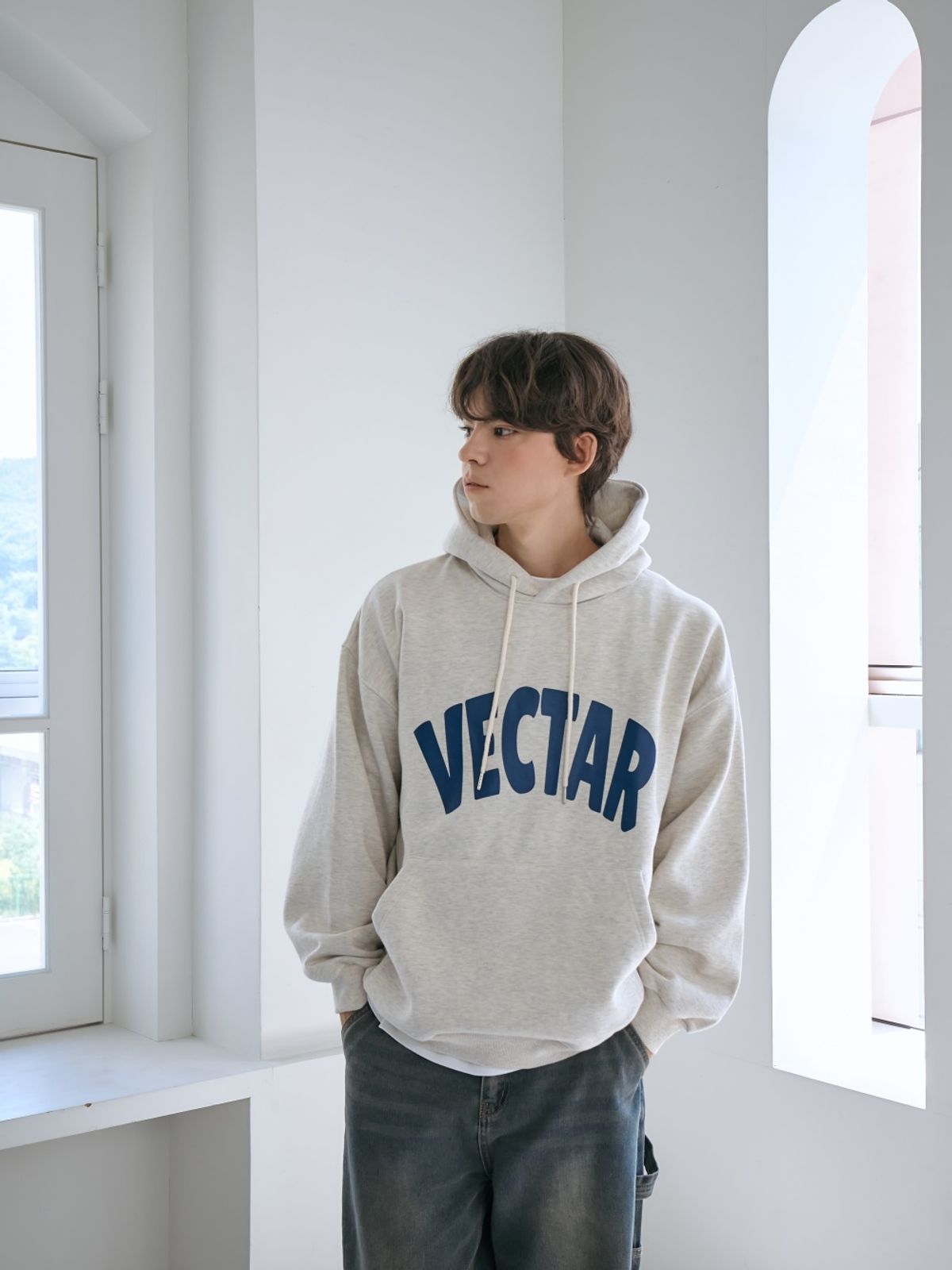 벡타르(VECTAR.) 아치 로고 후드 - 오트밀
