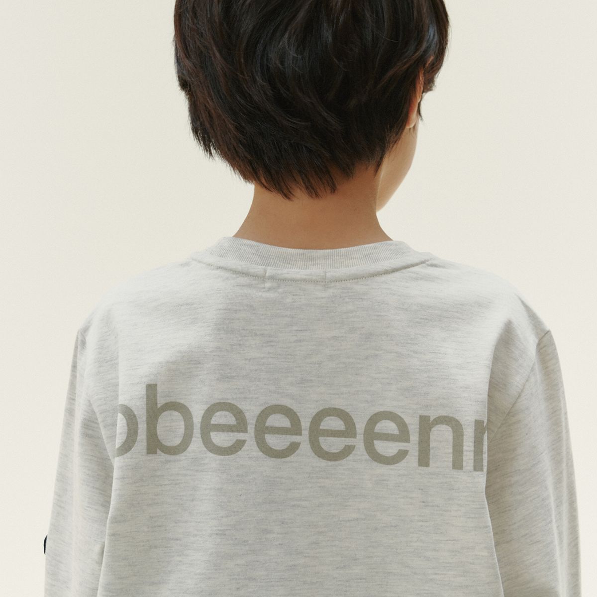 벤(BBEEEENN) 스탠다드 롱 슬리브 티셔츠_오트밀