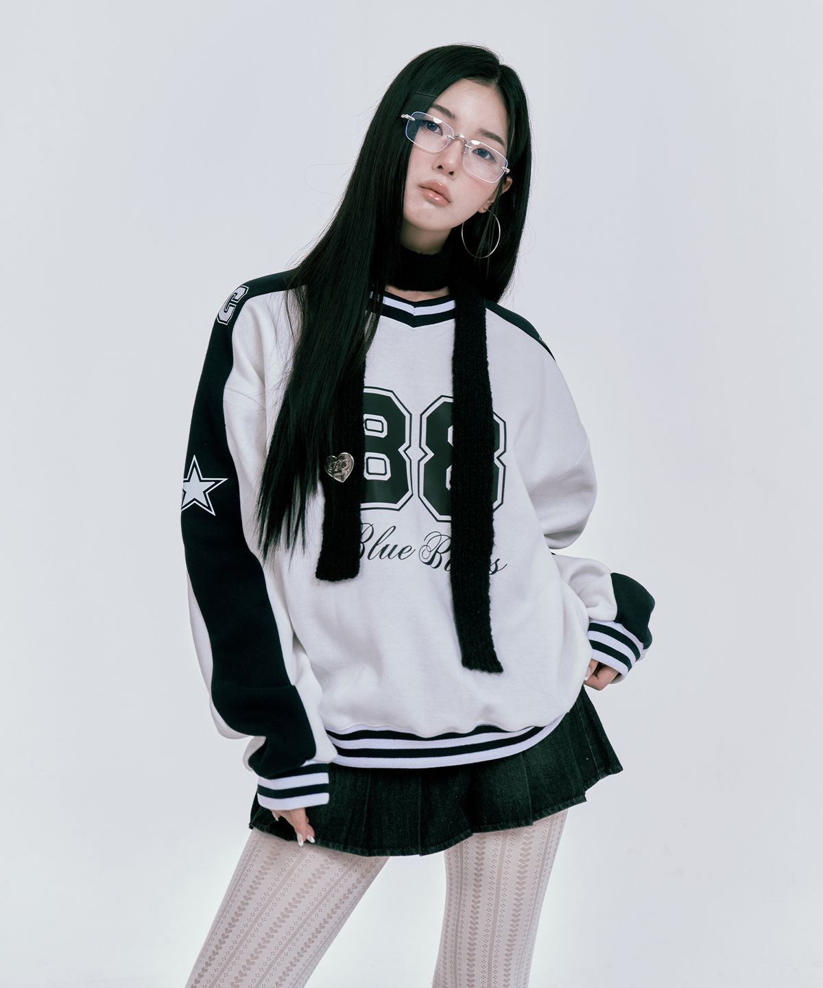 본챔스(BORN CHAMPS) 88 스타 맨투맨  B24FT08WH