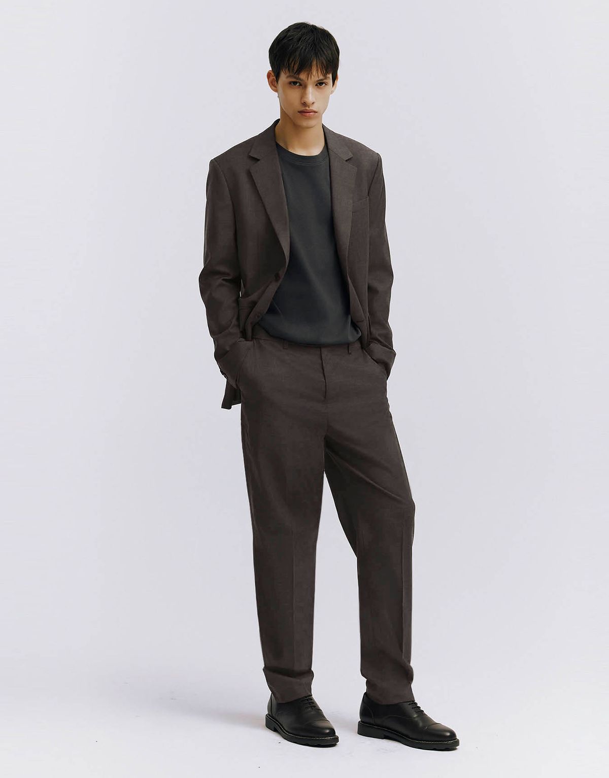 컨셉원(CONCEPTS1ONE) MW 울 레귤러핏 블레이저 10074902/074902 [2color]