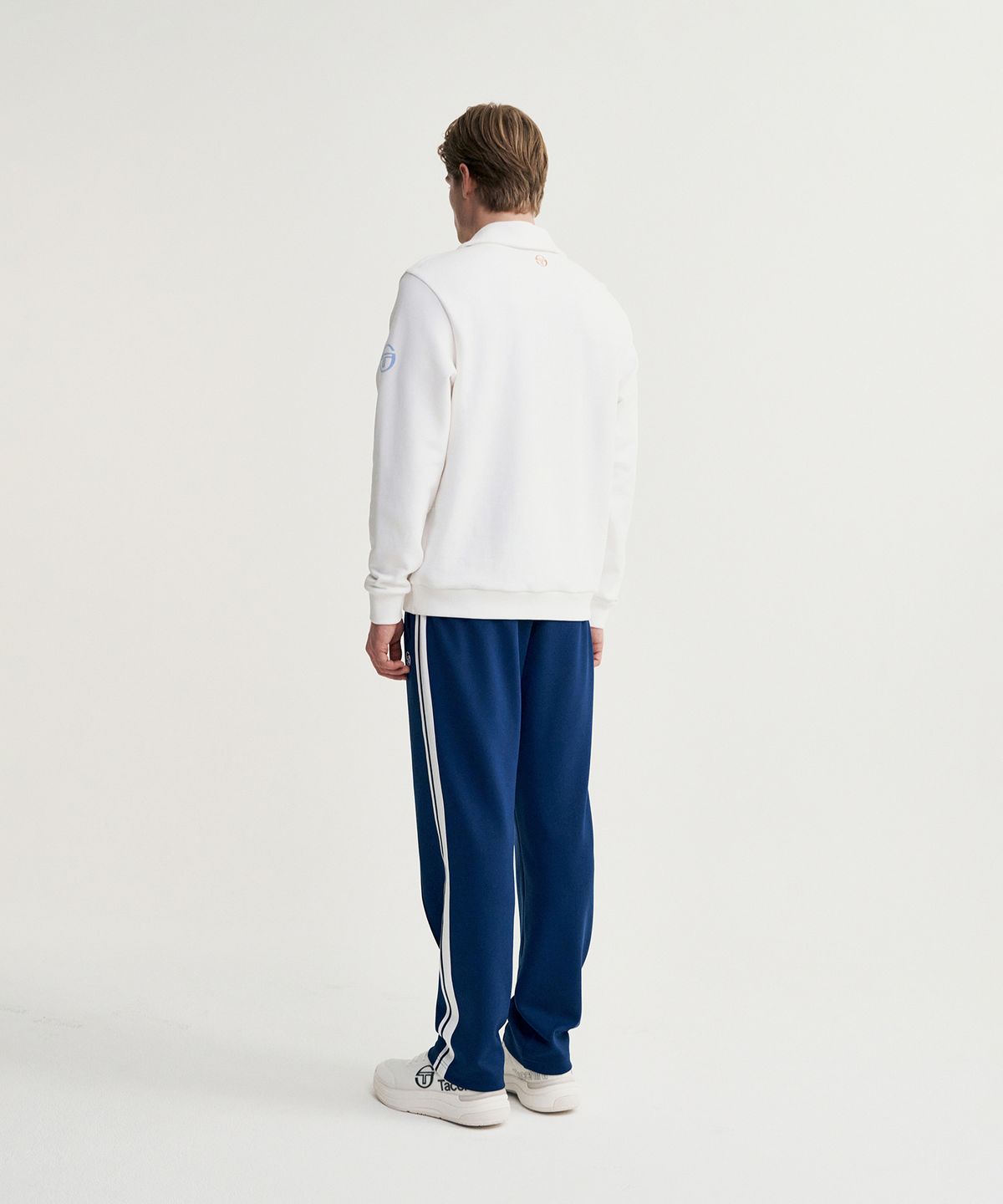 세르지오 타키니(SERGIO TACCHINI) U 데일리 하프집업 맨투맨 (White)
