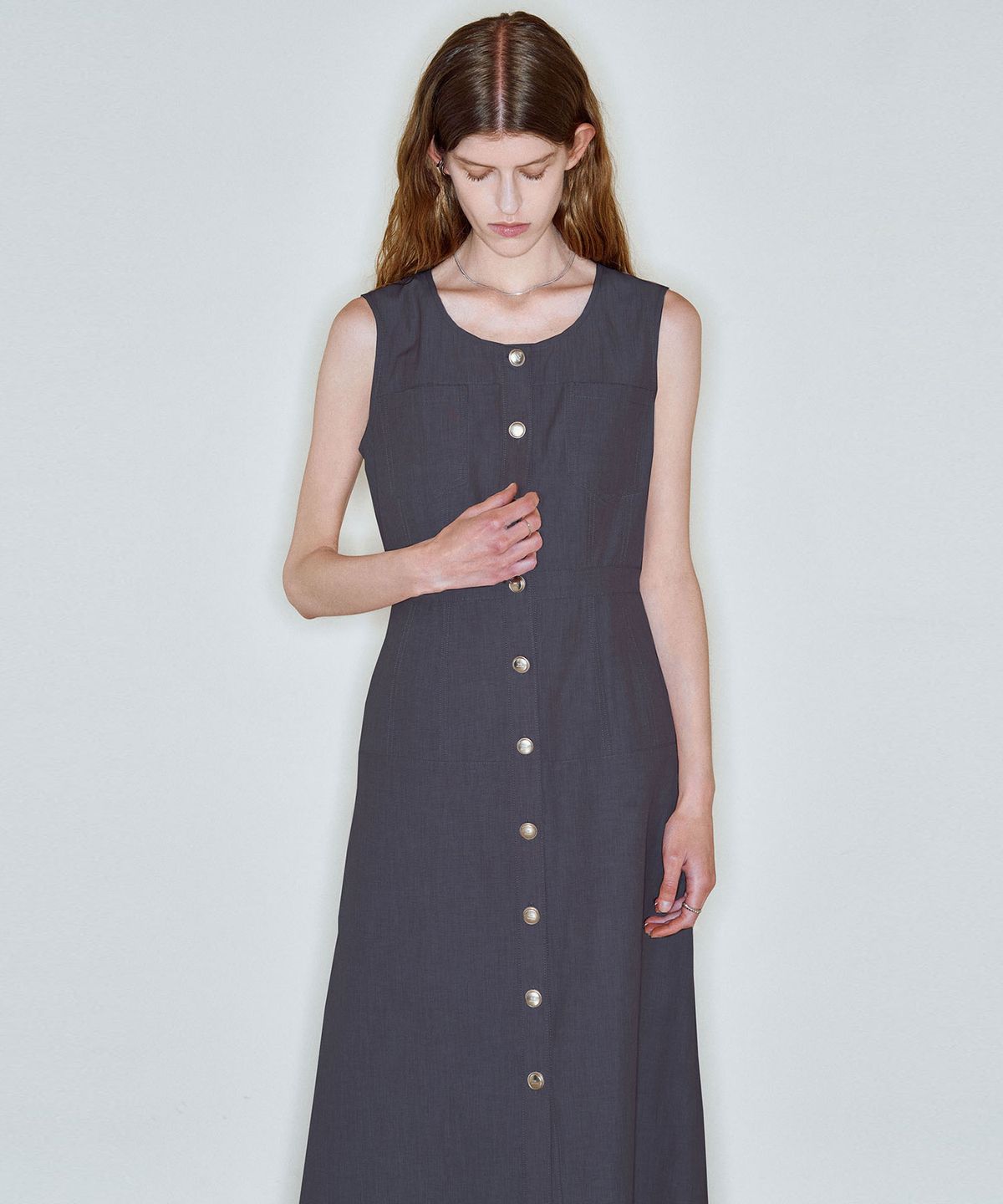 씨커슨(CKUSUN) FITTED ROUND NECK SLEEVELESS DRESS_NAVY