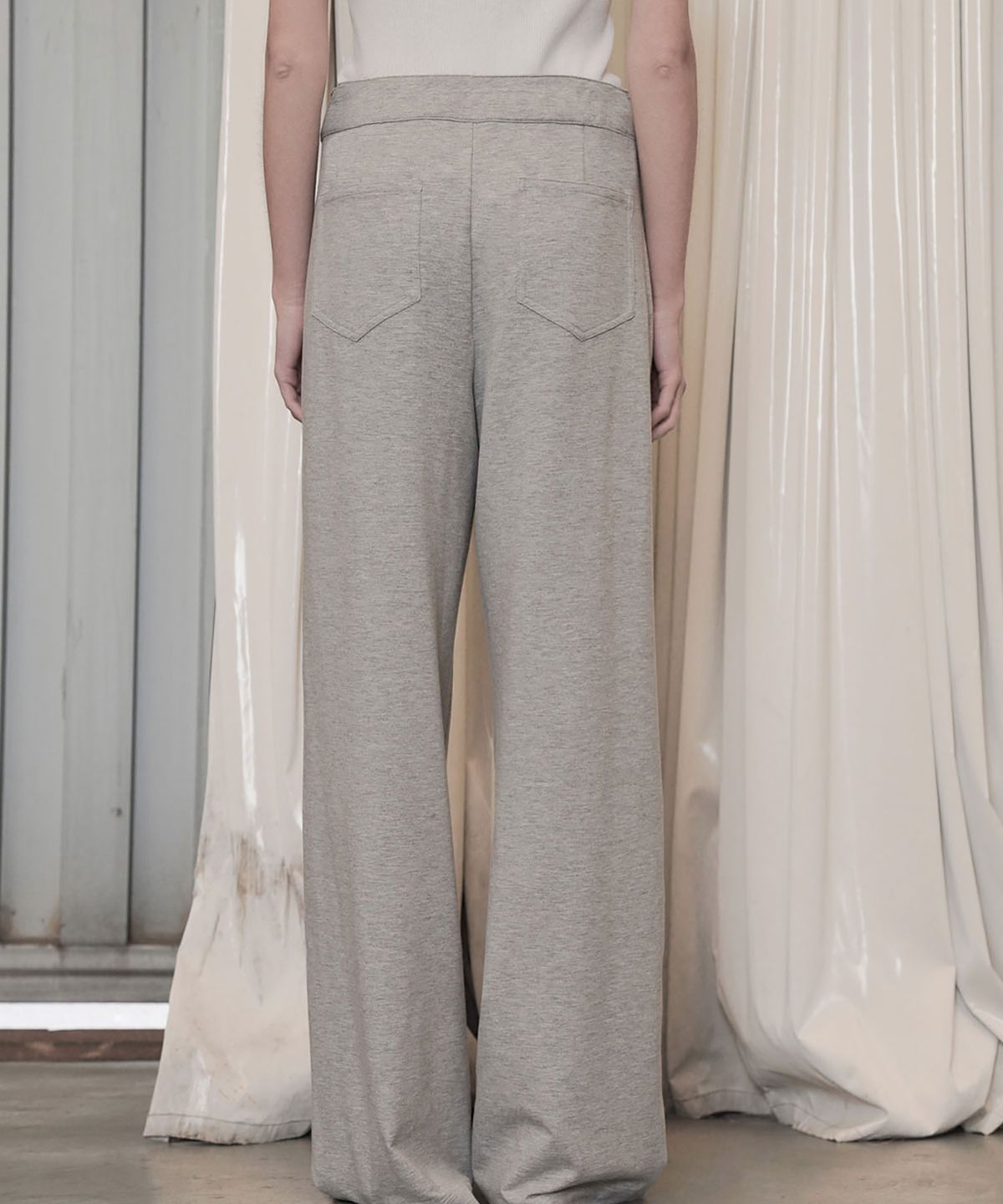 씨커슨(CKUSUN) DRAWSTRING STRETCH WIDE PANTS_GREY