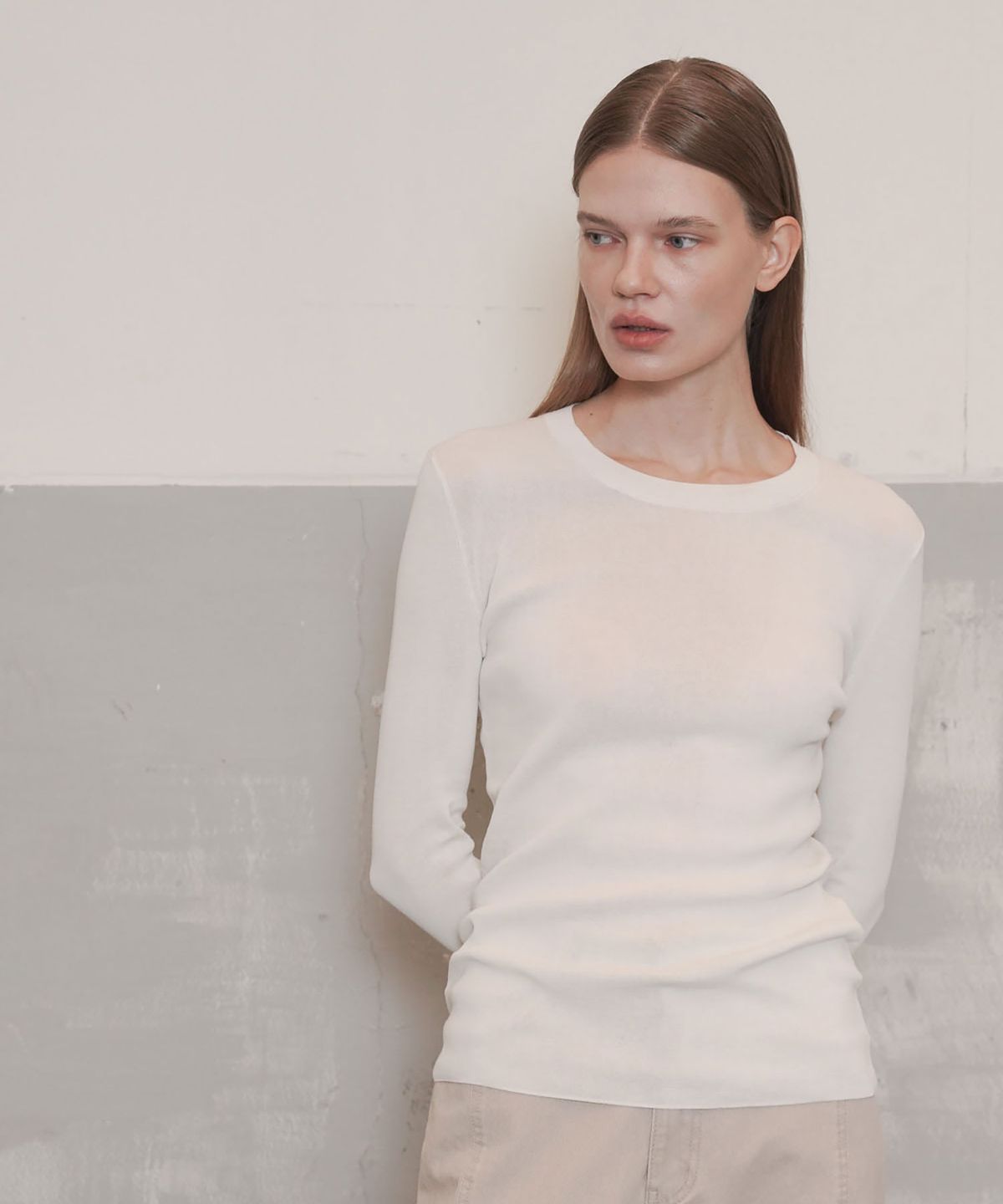 씨커슨(CKUSUN) LONG SLEEVE FINE KNIT TOP_WHITE