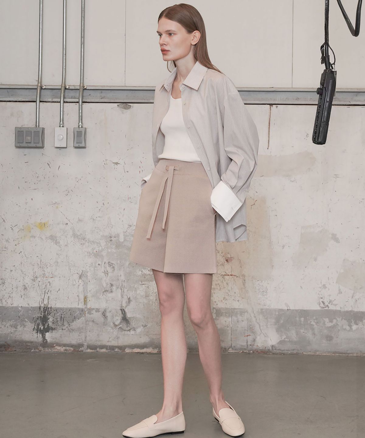 씨커슨(CKUSUN) DOUBLE-CUFFS STRIPE SHIRTS_BEIGE