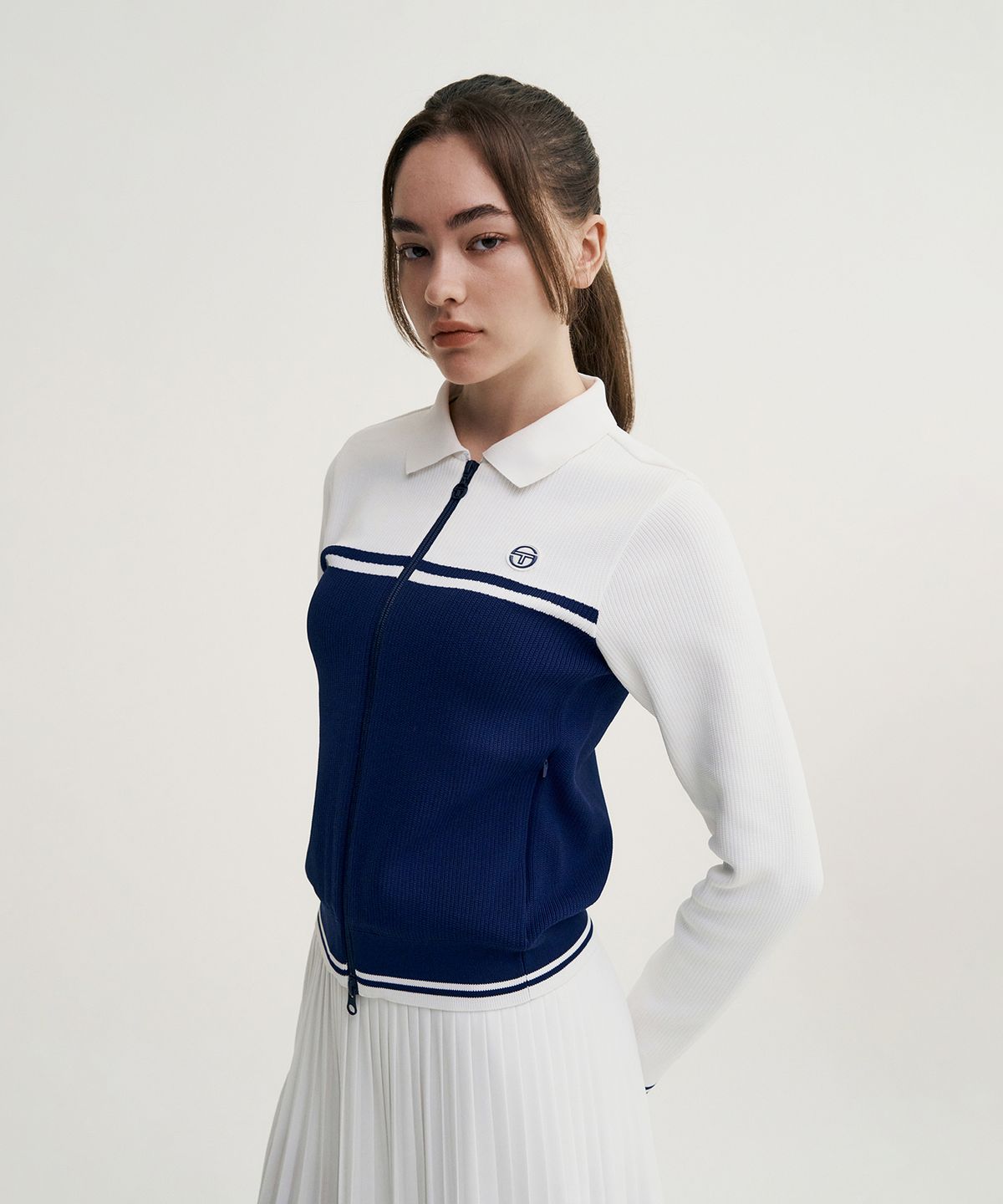 세르지오 타키니(SERGIO TACCHINI) W 고트 다마린도 베러니트 집업 가디건