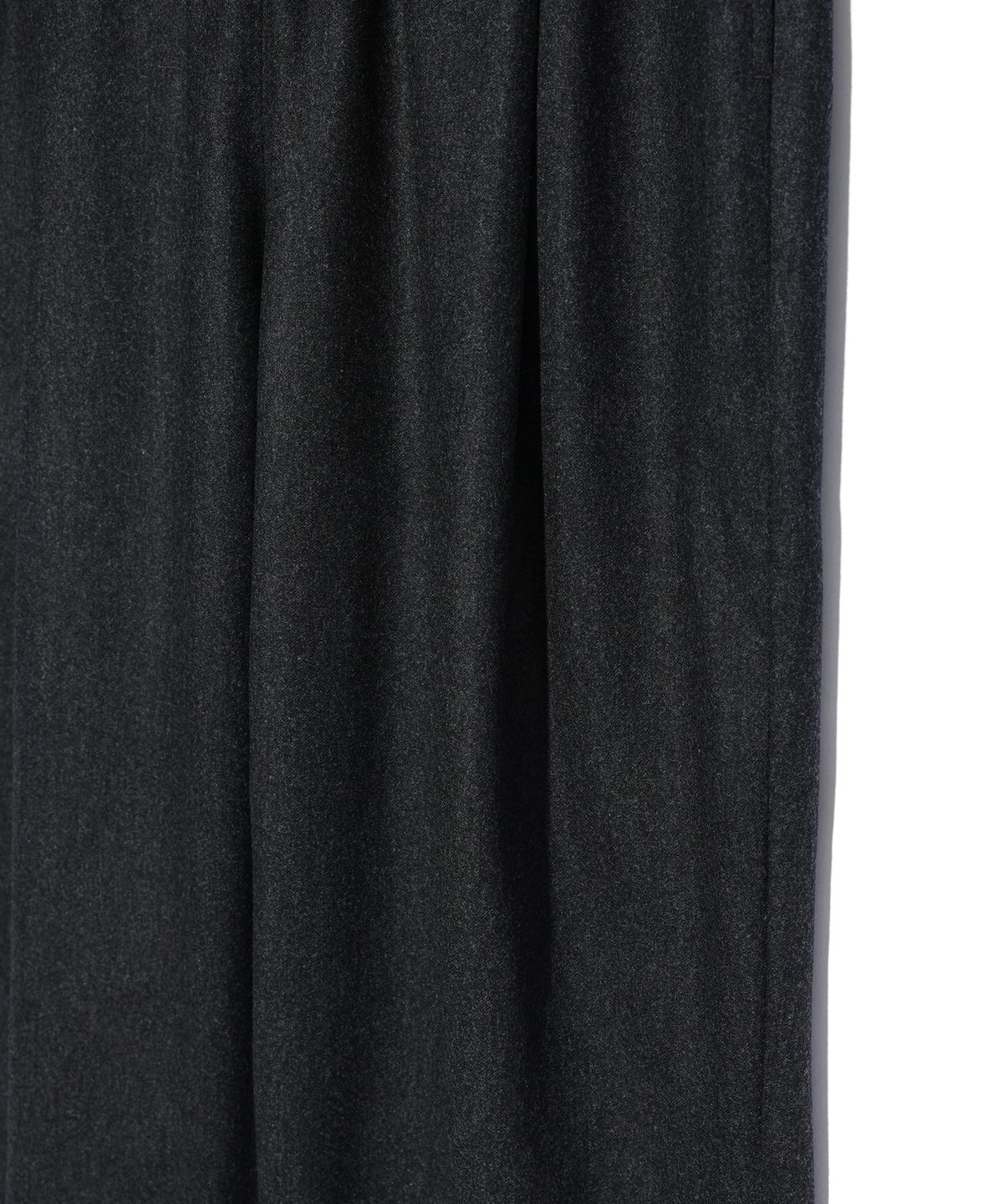 이에이(IEY) EASY BANDING TROUSER Charcoal