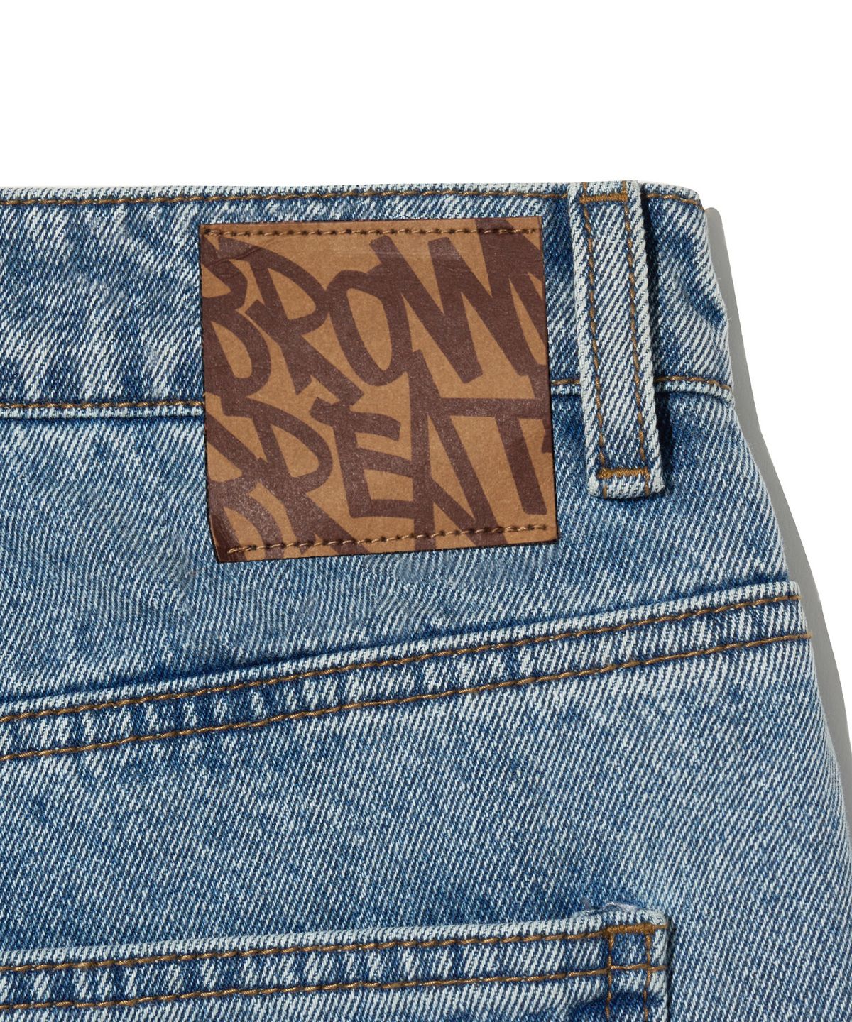 브라운브레스(BROWNBREATH) W.MIC TAPERED DENIM PANTS - INDIGO