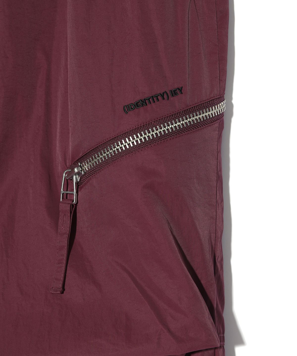 이에이(IEY) WAVE NYLON EASY PANTS Burgundy