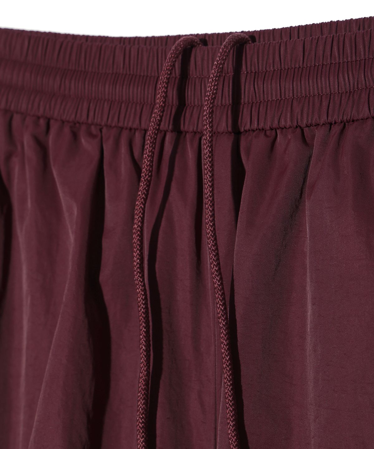 이에이(IEY) WAVE NYLON EASY PANTS Burgundy