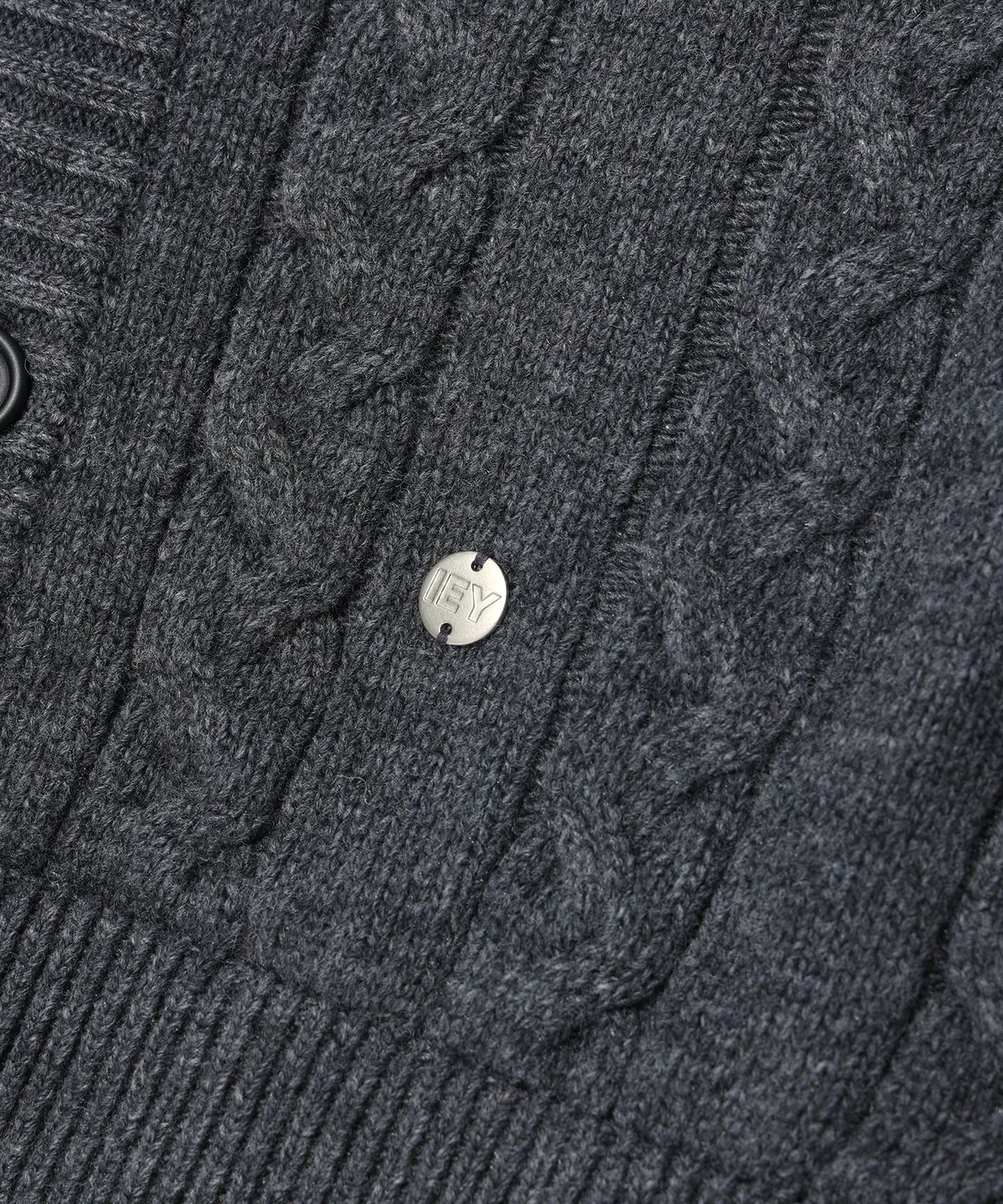 이에이(IEY) ELBOW PATCH DOUBLE-LIP CARDIGAN Dark Grey