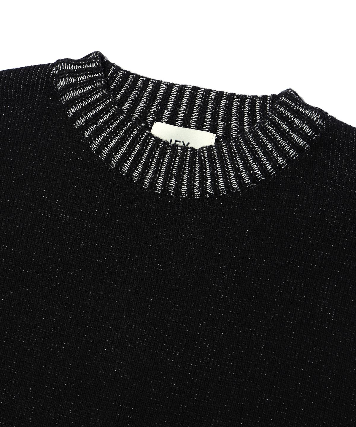 이에이(IEY) DOUBLE COLOR ROUND KNIT Black