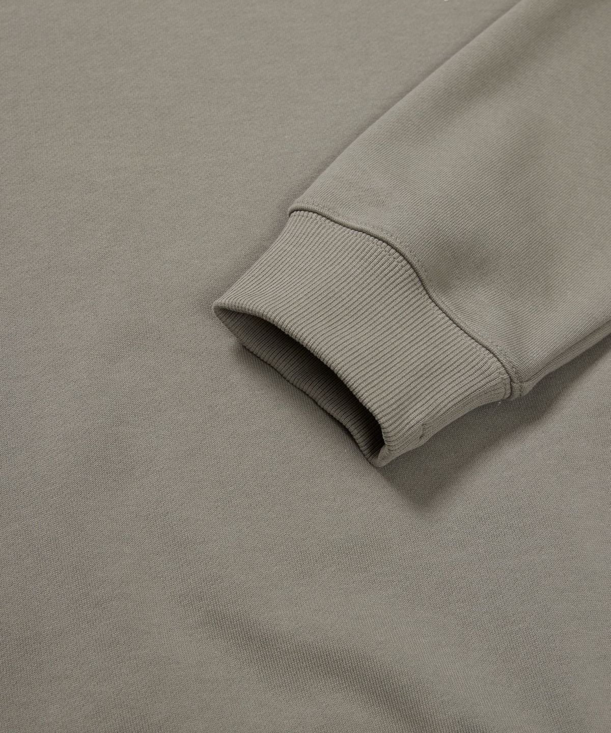 스노우피크 어패럴(SNOWPEAK APPAREL) 트로피컬 그래픽 맨투맨 (S24FUFHT64) Khaki Gray