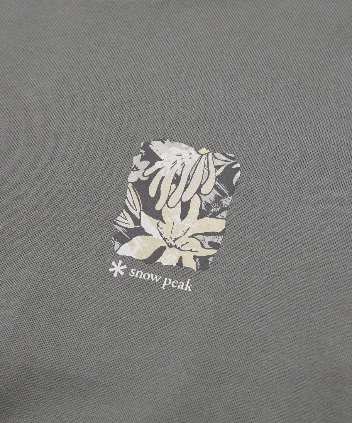 스노우피크 어패럴(SNOWPEAK APPAREL) 트로피컬 그래픽 맨투맨 (S24FUFHT64) Dark Gray