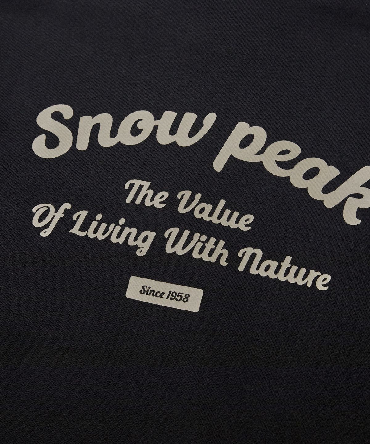 스노우피크 어패럴(SNOWPEAK APPAREL) 여성 레터링 세미 크롭 후드 티셔츠 (S24FWFHD63) Black