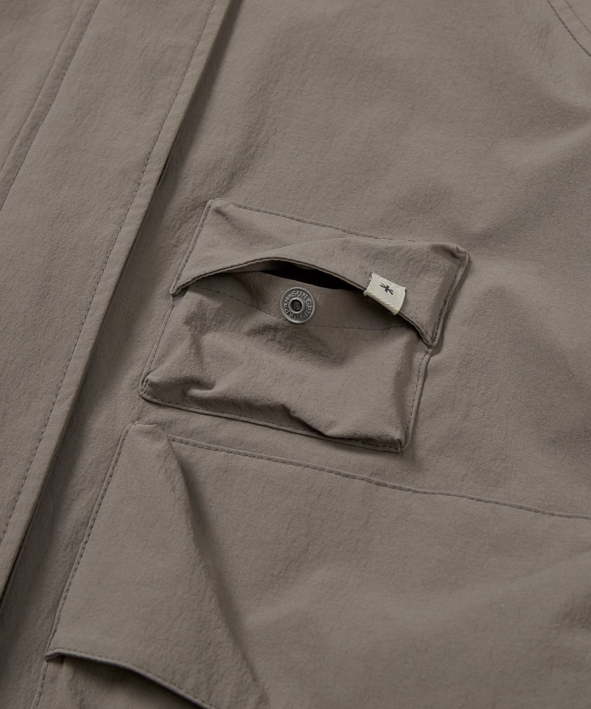 스노우피크 어패럴(SNOWPEAK APPAREL) 루트 여성 바람막이 (S24FWRWB69) Dark Khaki