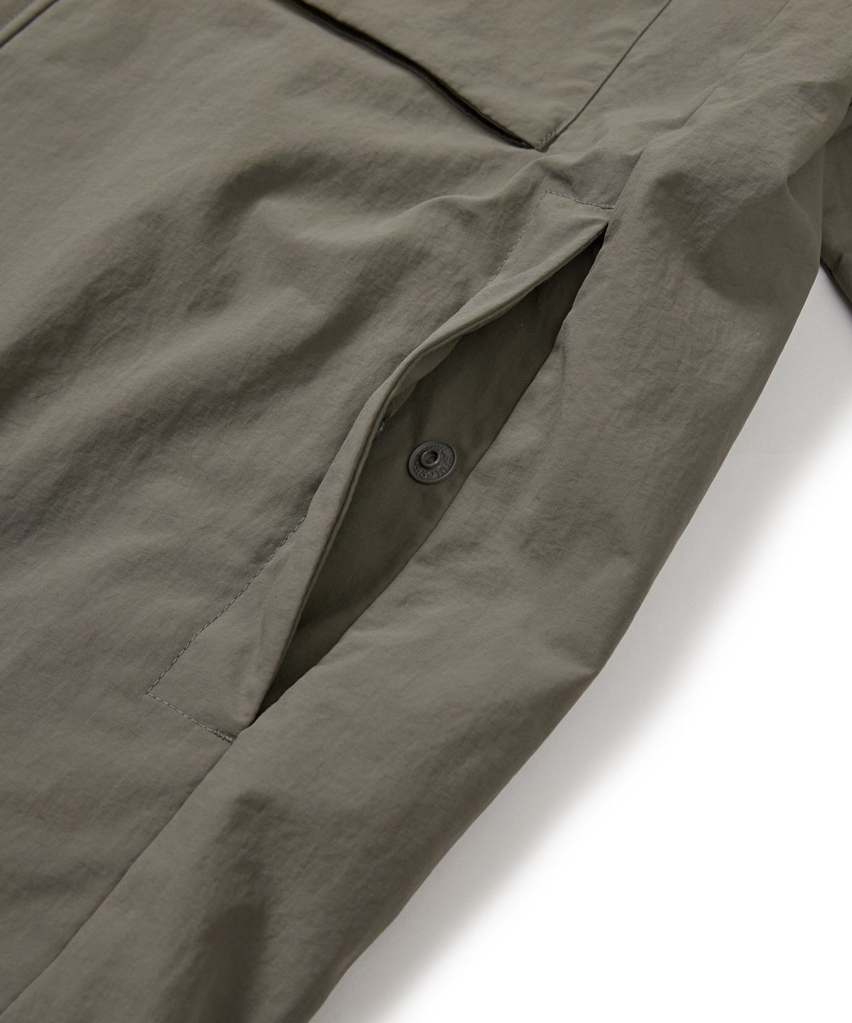 스노우피크 어패럴(SNOWPEAK APPAREL) 캠플 스탠드넥 바람막이 (S24FMCWB14) Dark Khaki