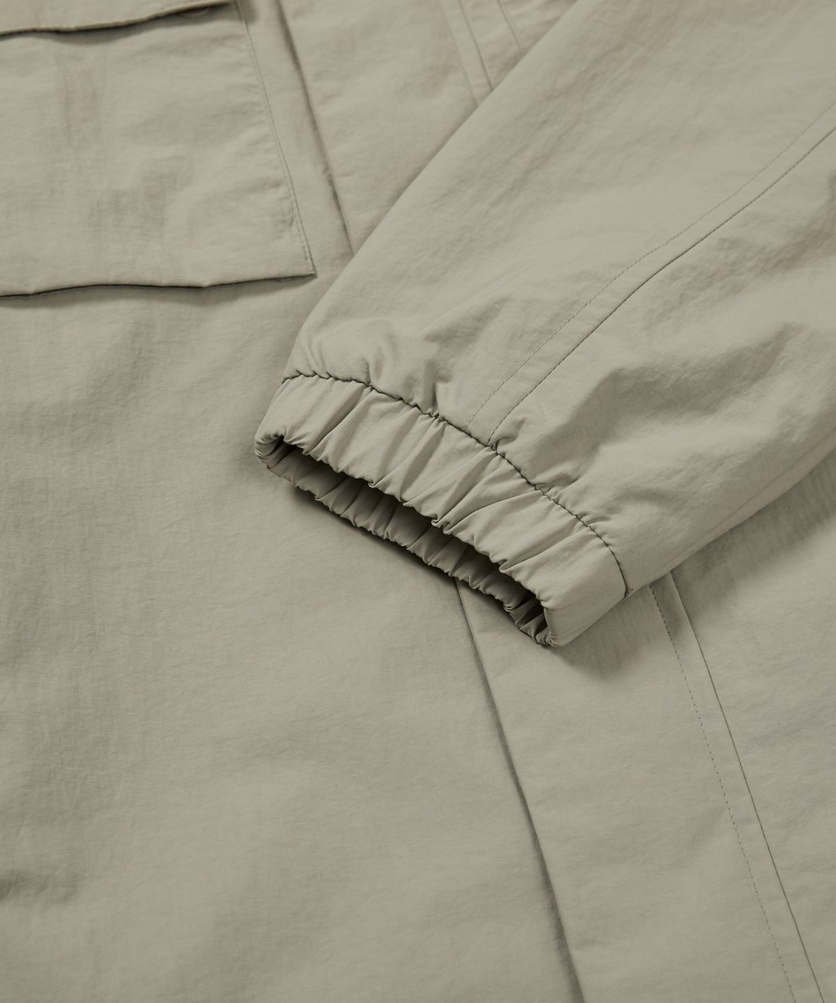 스노우피크 어패럴(SNOWPEAK APPAREL) 캠플 스탠드넥 바람막이 (S24FMCWB14) Fog Gray