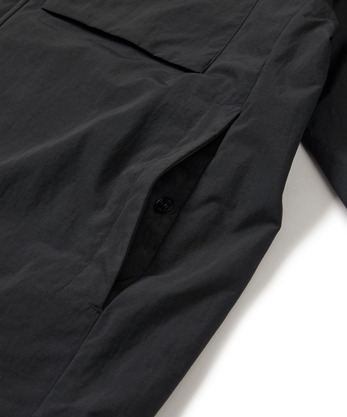 스노우피크 어패럴(SNOWPEAK APPAREL) 캠플 스탠드넥 바람막이 (S24FMCWB14) Dark Charcoal