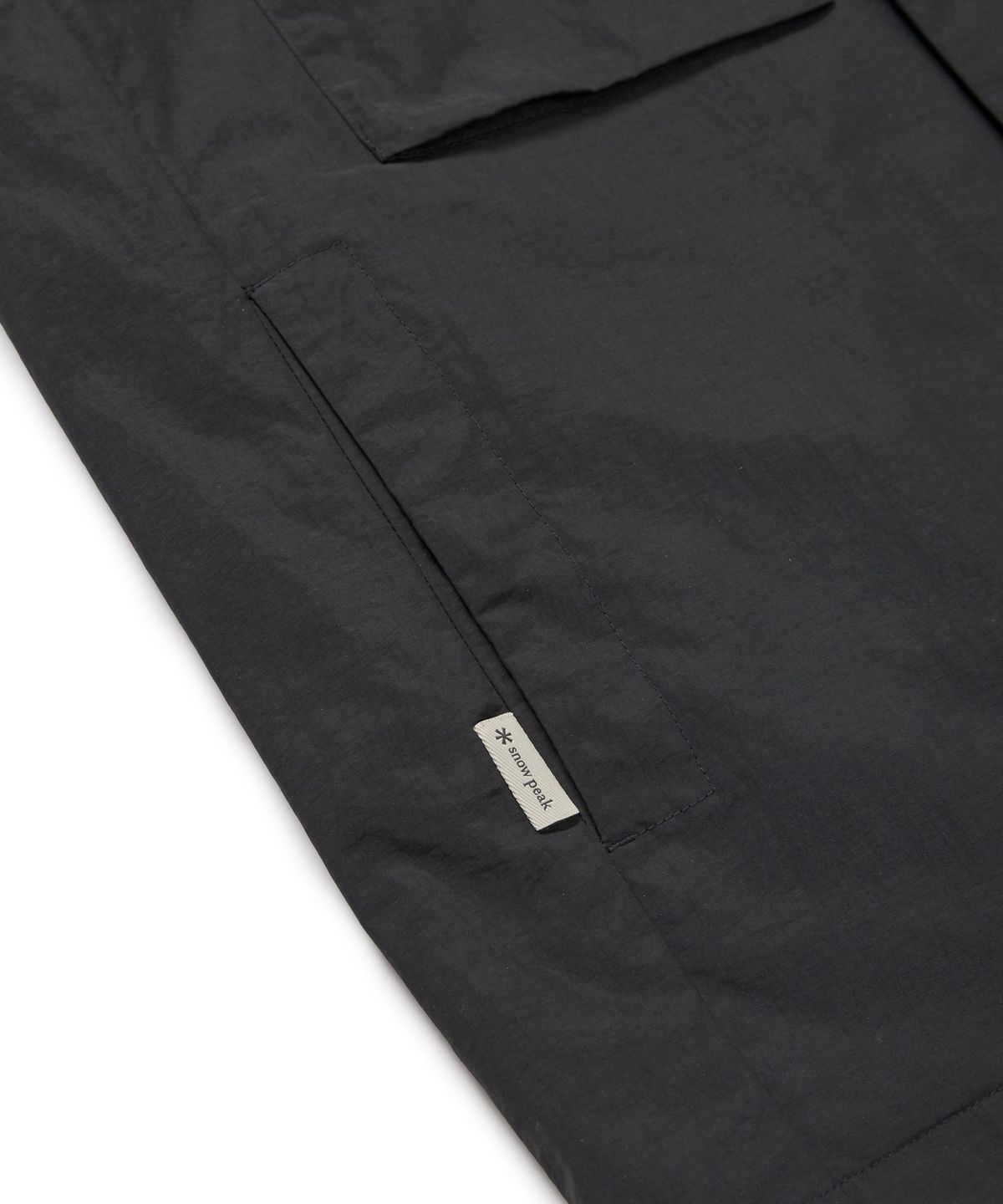 스노우피크 어패럴(SNOWPEAK APPAREL) 캠플 스탠드넥 바람막이 (S24FMCWB14) Dark Charcoal