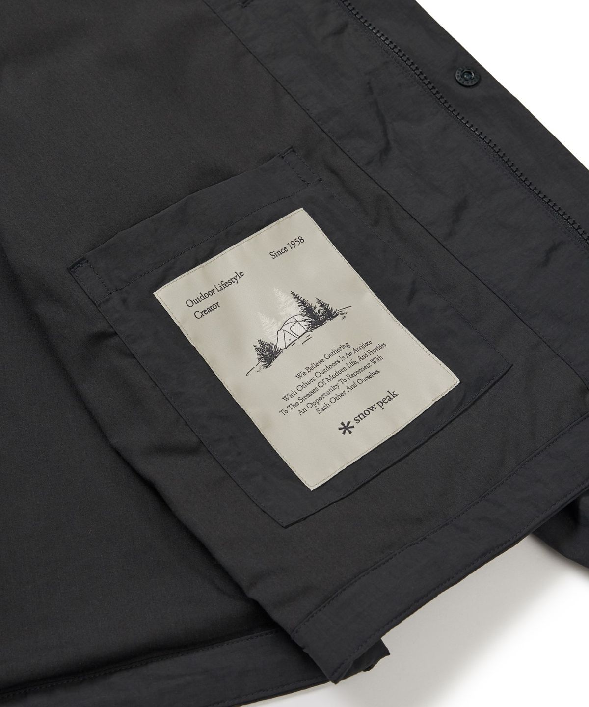 스노우피크 어패럴(SNOWPEAK APPAREL) 캠플 스탠드넥 바람막이 (S24FMCWB14) Dark Charcoal