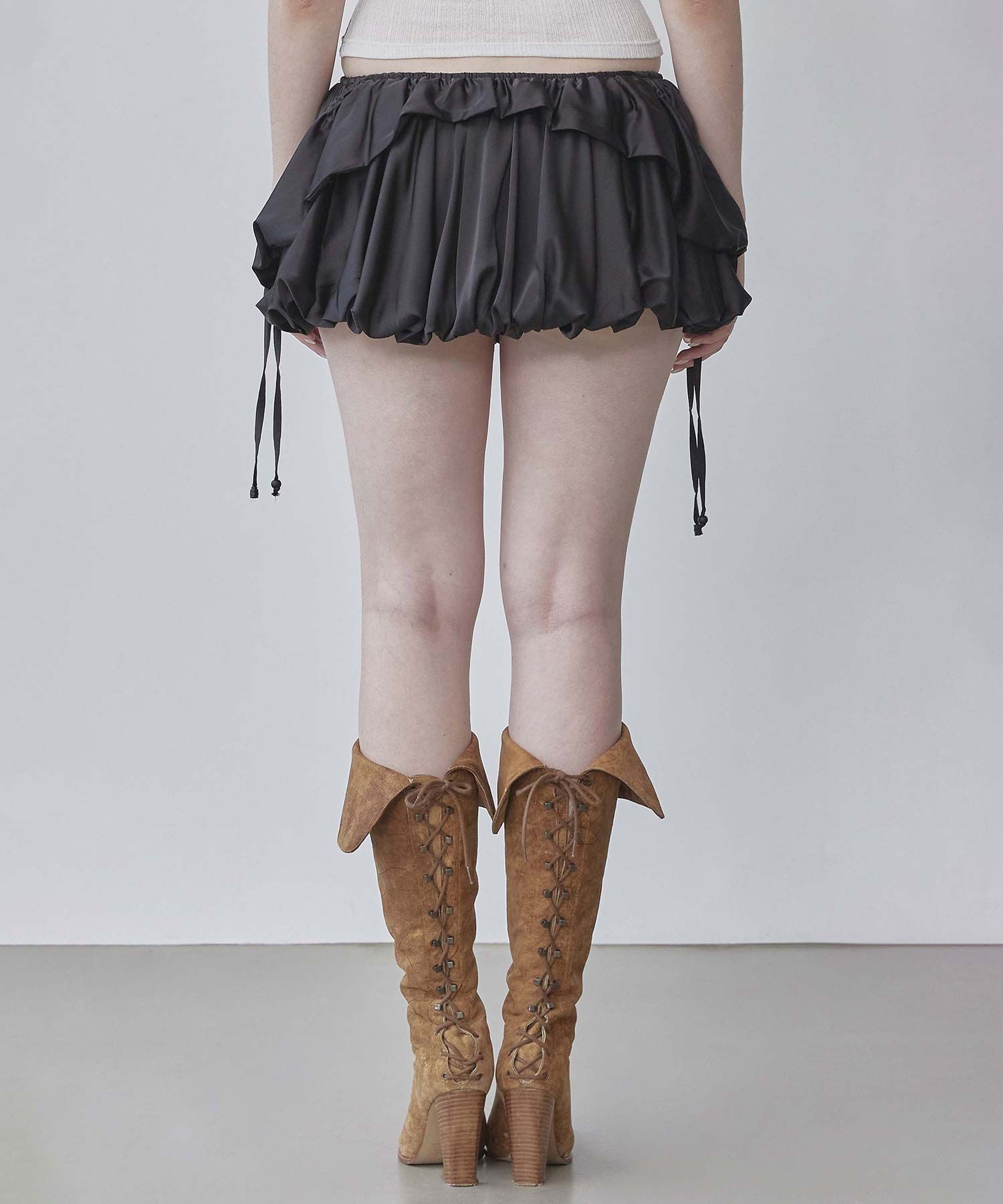 【SCULPTOR】Balloon Cargo Skort Black 스컬프터(SCULPTOR) Balloon Cargo Skort Black - 사이즈 & 후기