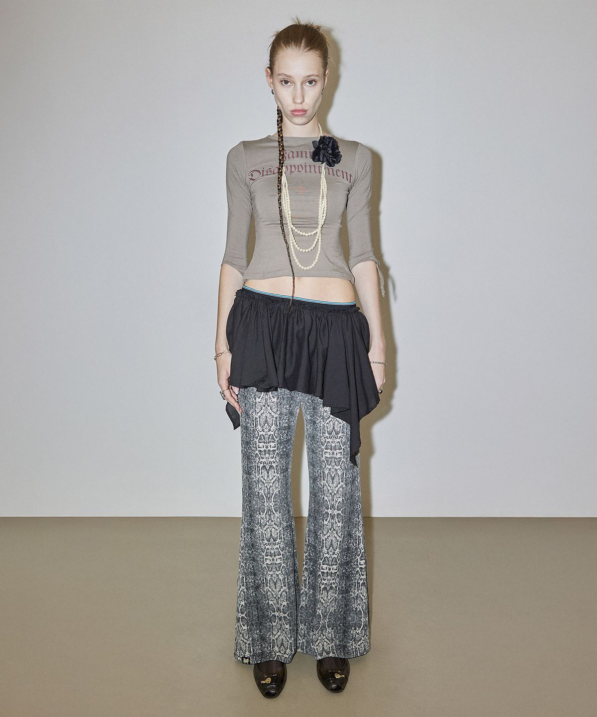 스컬프터(SCULPTOR) Tie Sleeve Tee Taupe
