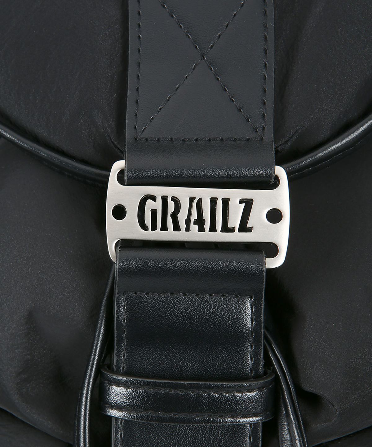 그레일즈(GRAILZ) PADDED RIBBON BACKPACK [BLACK]