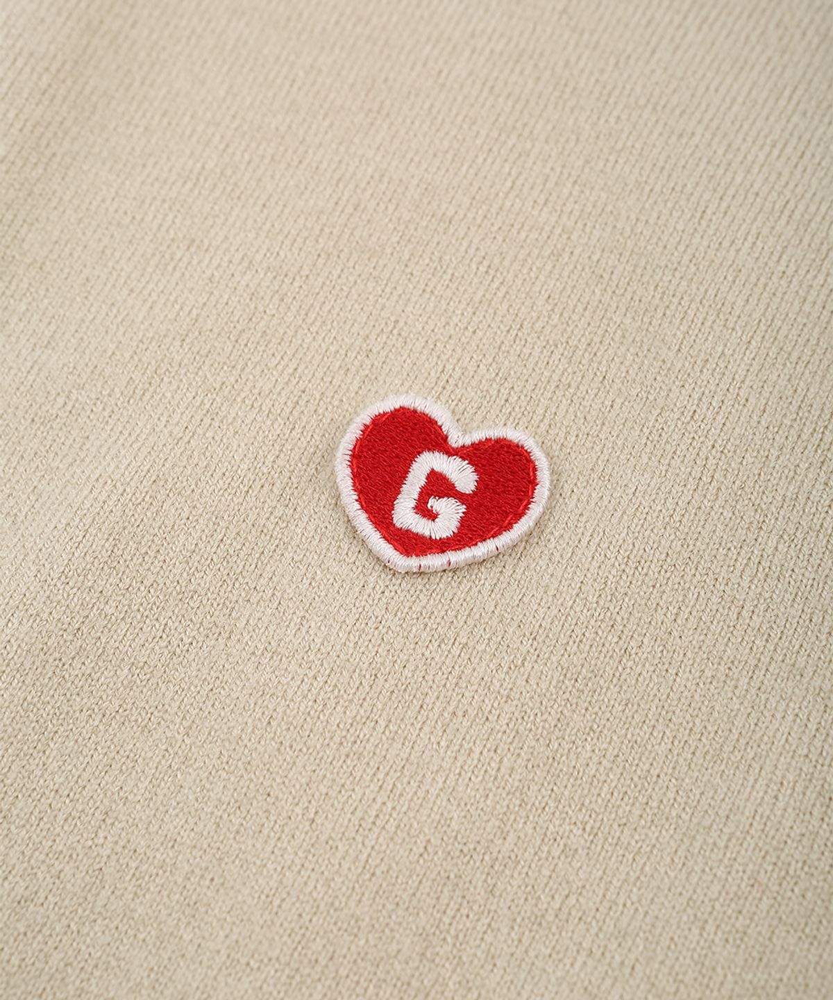 그레일즈(GRAILZ) SIGNATURE HEART CARDIGAN [BEIGE]