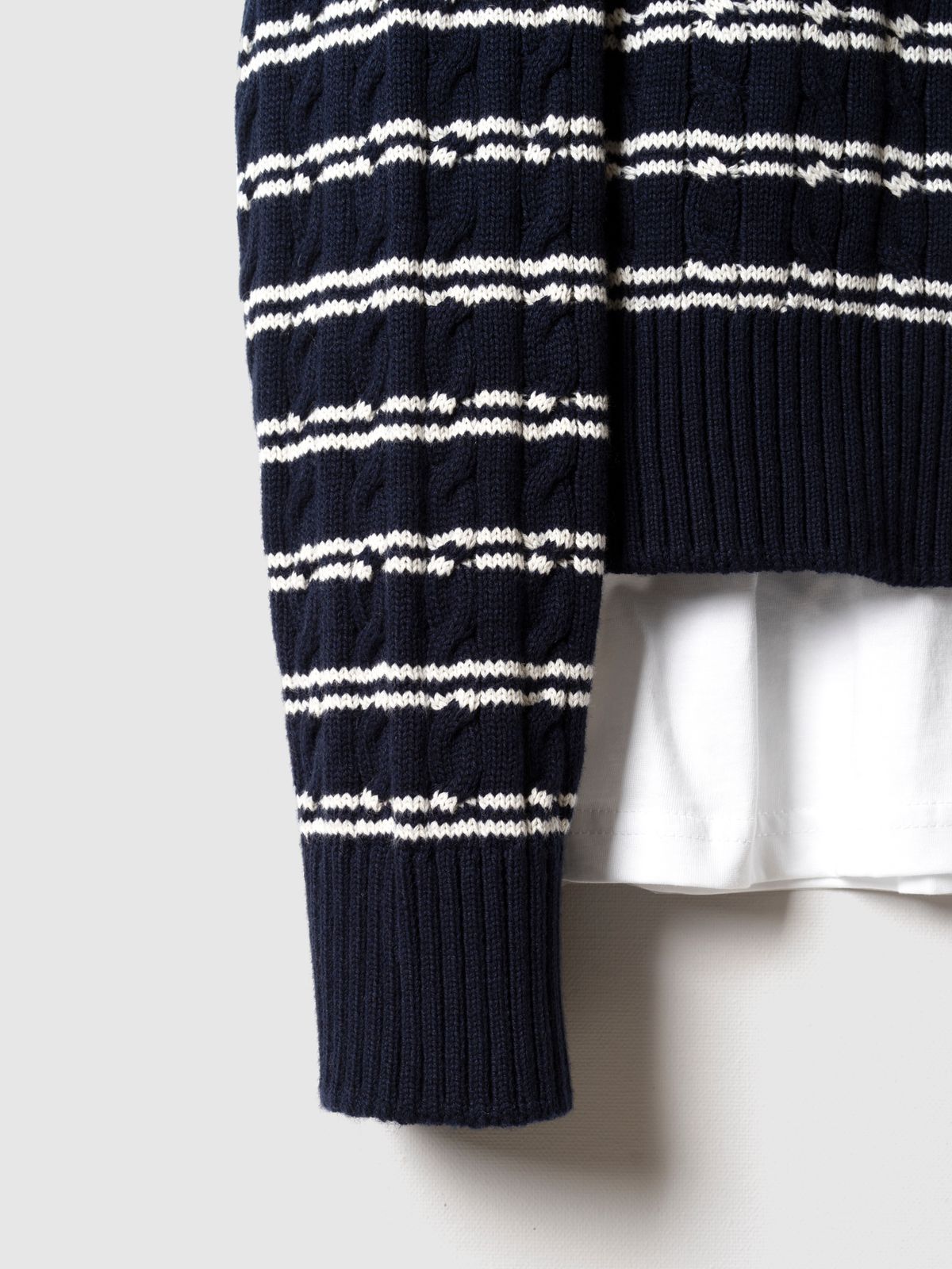 포커페이스(POKERFACE) CABLE STRIPE CARDIGAN NAVY