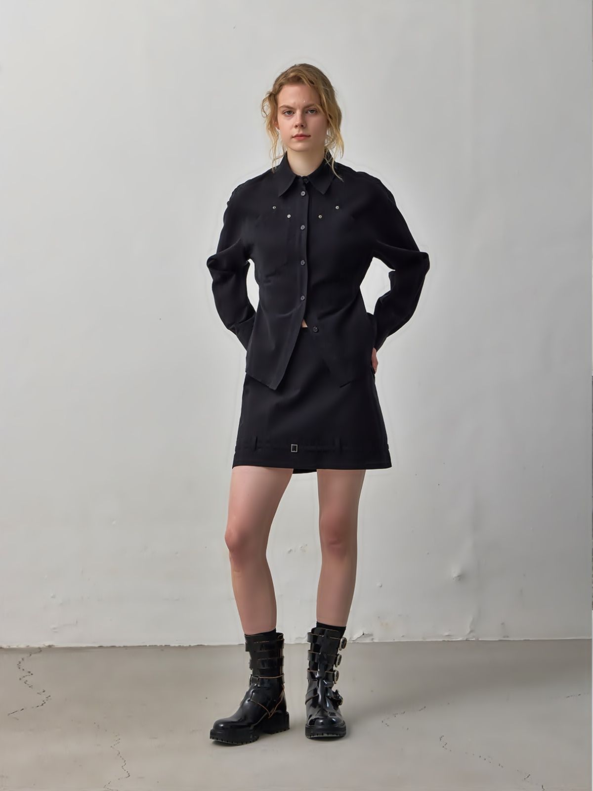 퍼블리카엑스(PUBLICKA X) SKYE MINI SKIRT BLACK