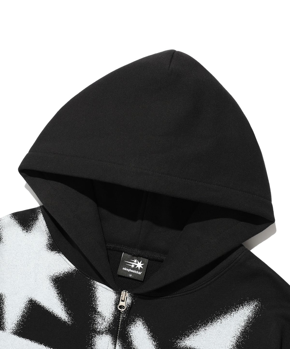 나이스고스트클럽(NICEGHOSTCLUB) SPRAY SKULL 3STAR HOODIE ZIP UP_BLACK(NG2EFUM485A)