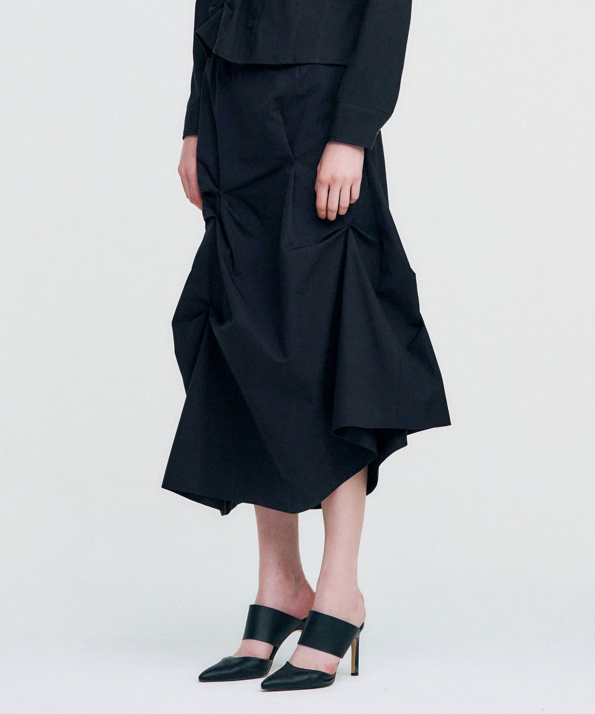 킴지수(KIMZISU) DOZI - Pinched Long Skirt _ BLACK