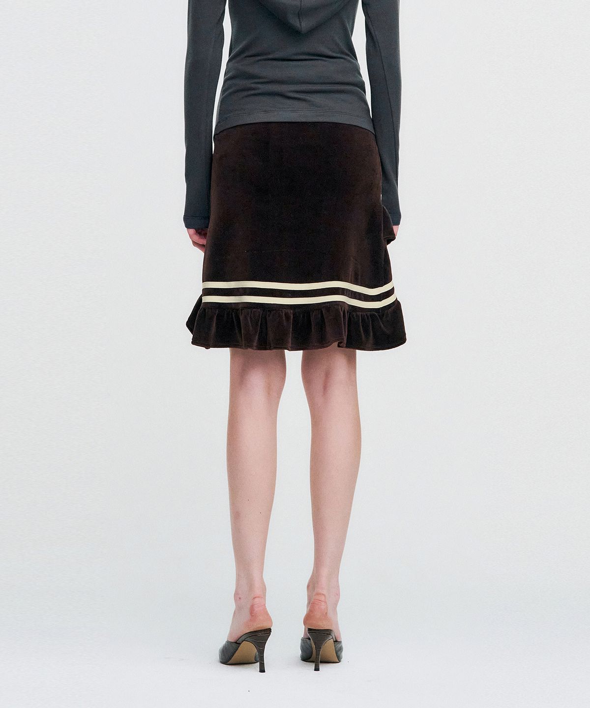 킴지수(KIMZISU) Color Strap Velour Frill Skirt _ BROWN