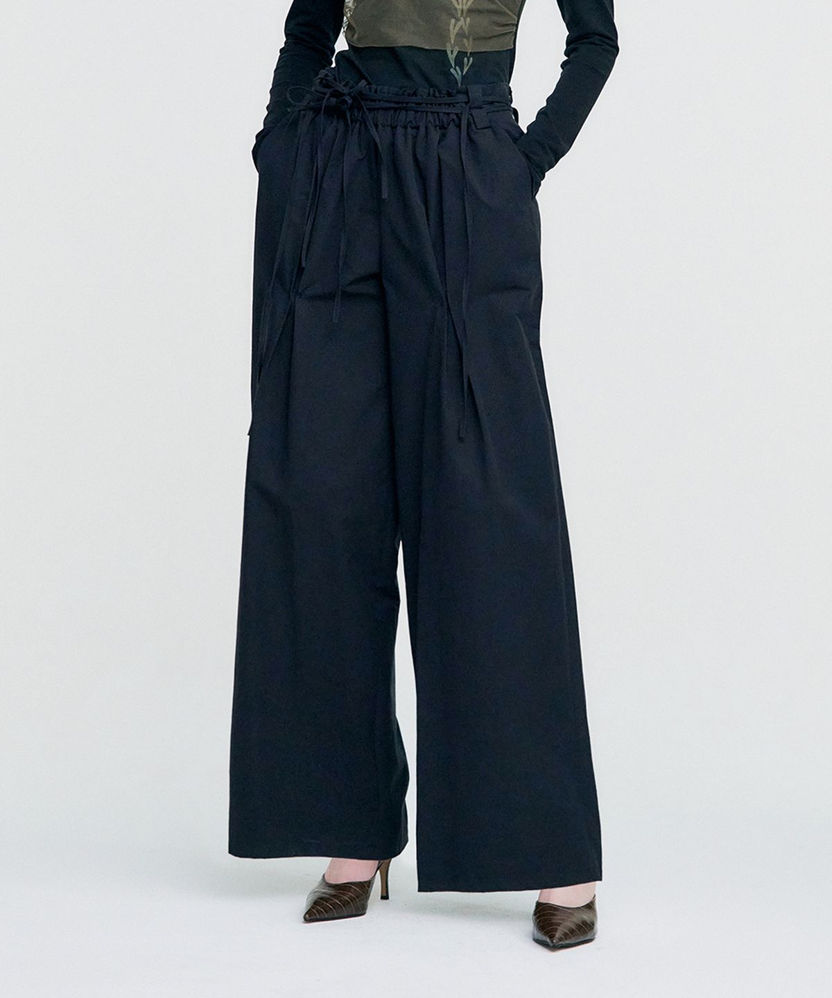 킴지수(KIMZISU) Ribbon Tied Wide Pants _ BLACK